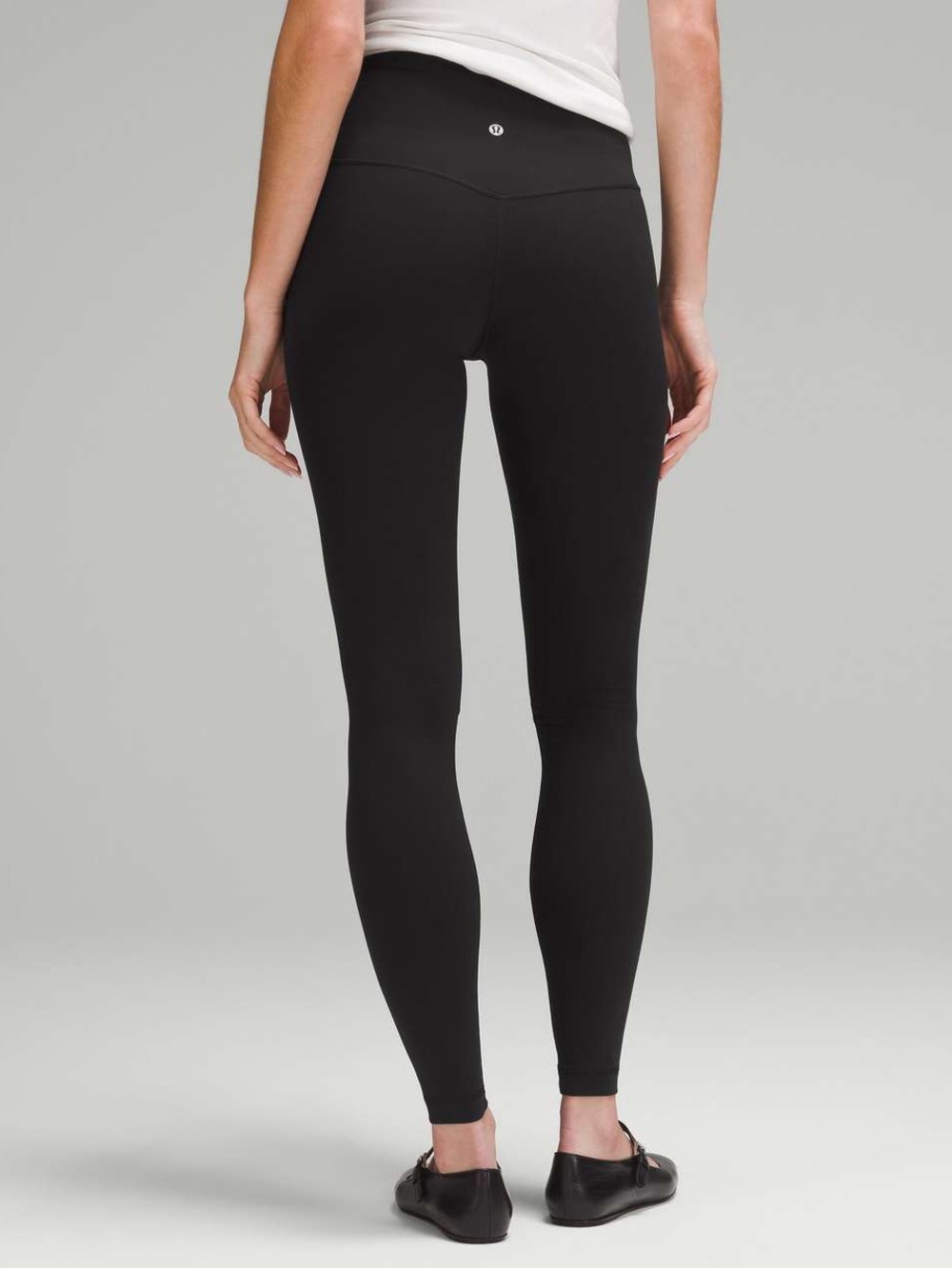 Lululemon Align High-Rise Pant 28" in Black Size 6 Buttery Soft Leggings Active